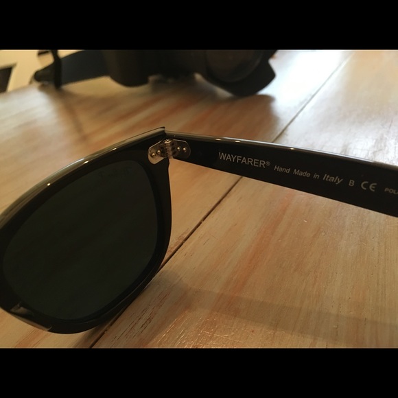 Ray Ban wayfarer, with glass polarized lenses, - Picture 2 of 7